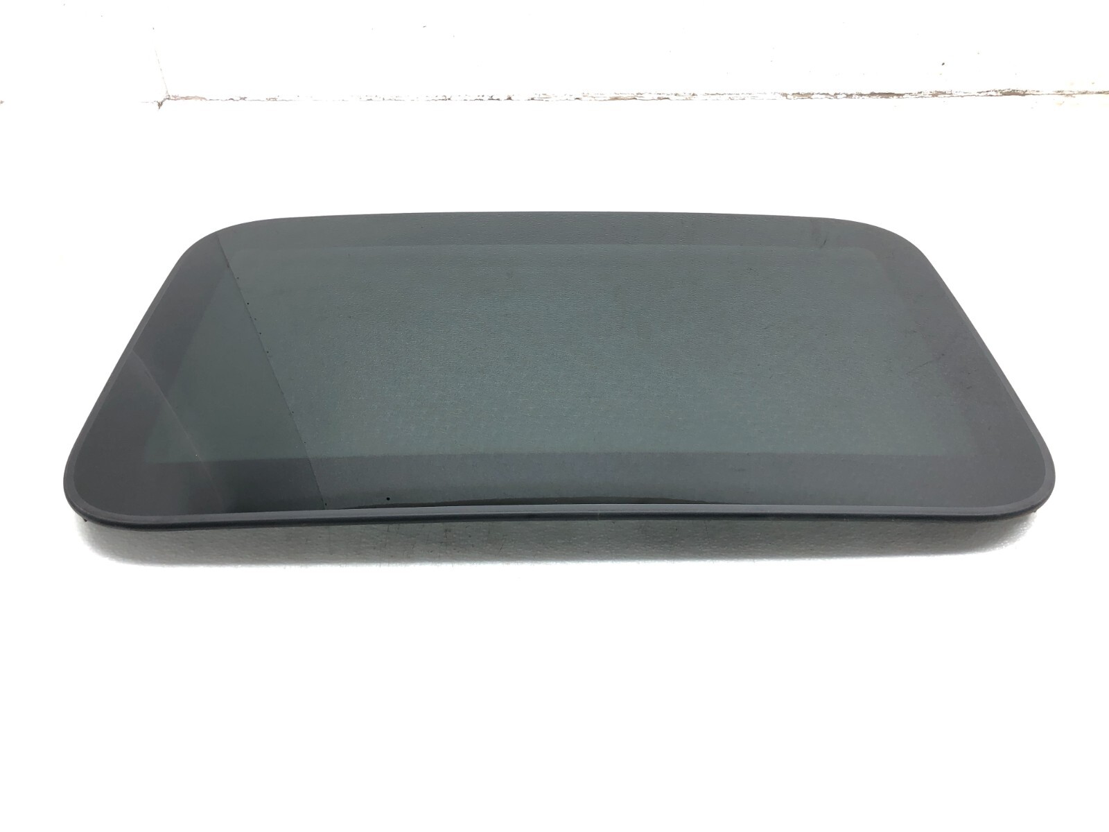 2014-2018 BENTLEY FLYING SPUR SUNROOF MOONROOF WINDOW GLASS PANEL OEM.
