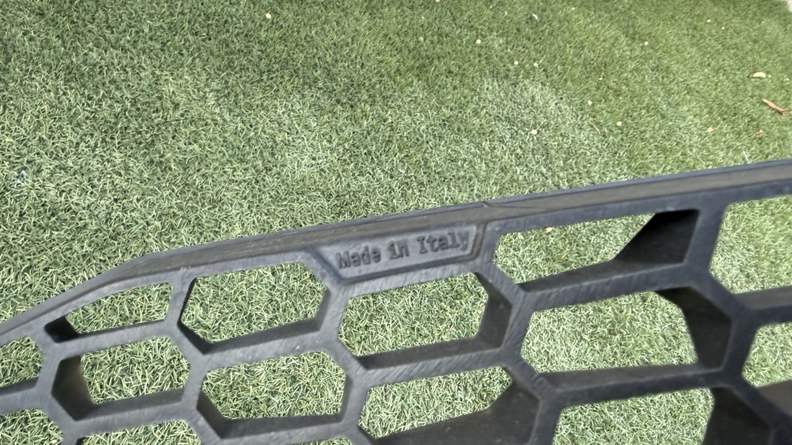 Lamborghini Huracan Rear Upper Bumper grille P/N 4T0807684