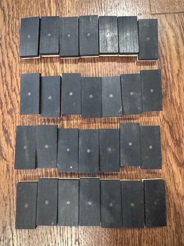 Dominó Antiguo De Hueso Y Ébano Con Juego De 28 Alfileres Giratorios De Latón - Imagen 11 de 15