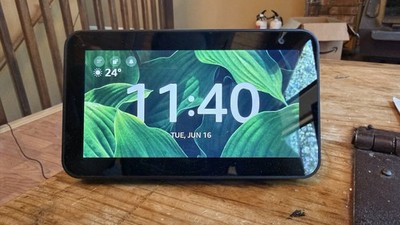 ISSUE READ! Amazon Echo Show 5 Smart Display Speaker - Charcoal