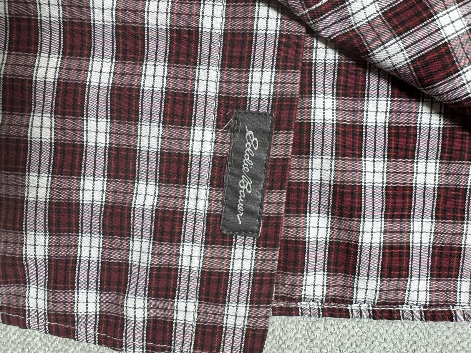 Eddie Bauer Men Large Red White Plaid Wrinkle Free Relaxed Fit Button Down Shirt image 7