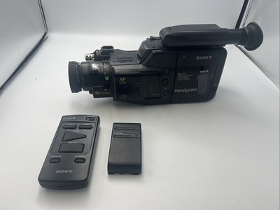 Vintage Sony CCD-F301 HandyCam Super 8 Video 8 Camcorder Black