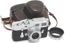 Leica M3 Single Stroke film camera w. Elmar 2.8/50mm clean condition