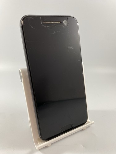 HTC Desire 10 schwarz 16GB 5,5" 13MP Android Touchscreen Smartphone defekt #A