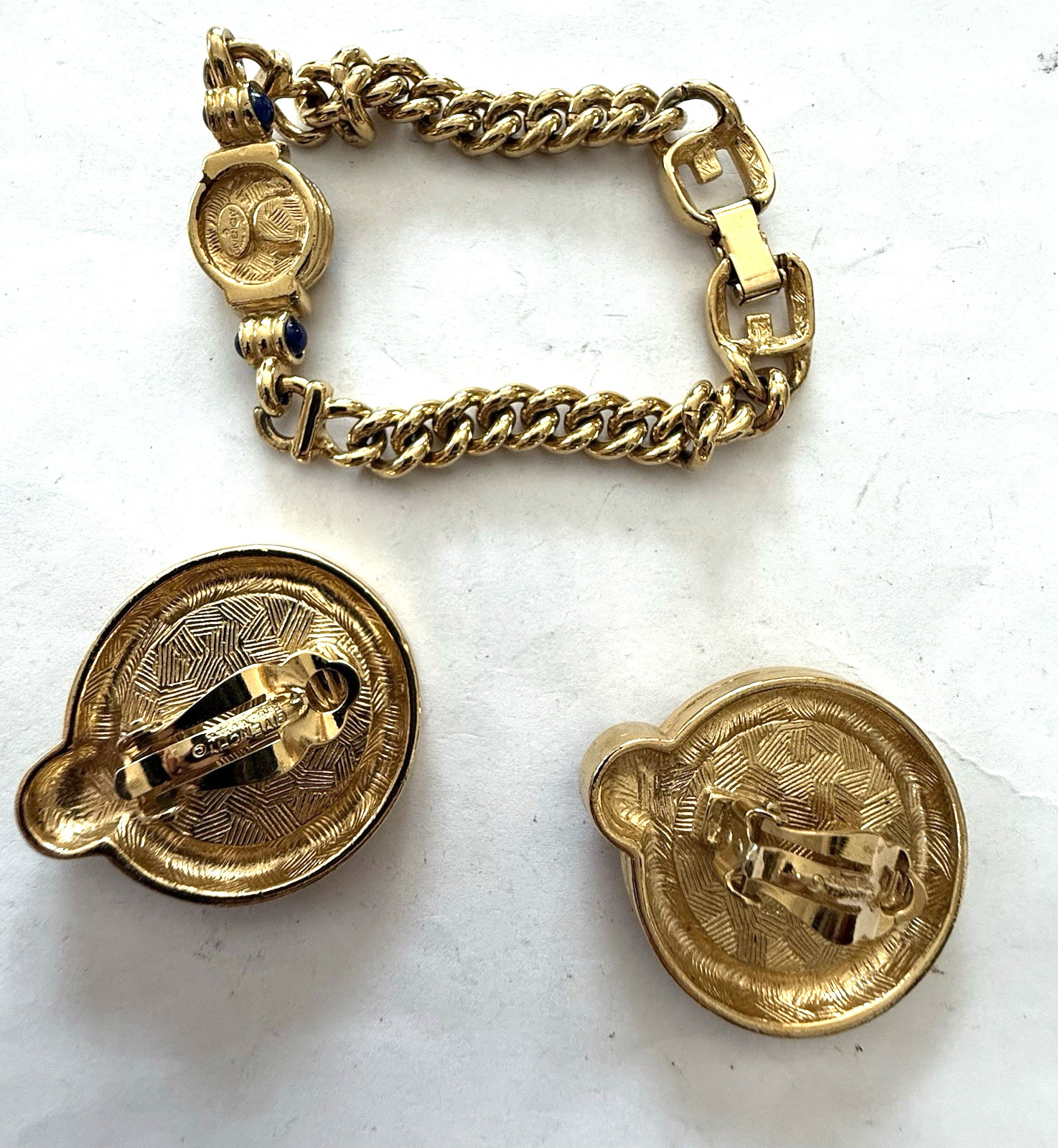 GIVENCHY LOGO Statement Bracelet & Earrings - image 2