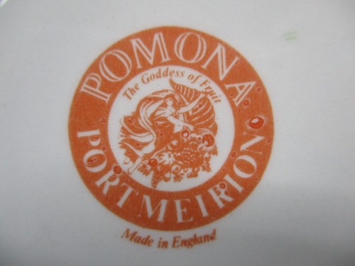PORTMEIRION POMONA CUP & SAUCER (Traditional) -REINE PLUM- 2 3/4x 3 1/2" -1405D - Picture 2 of 3
