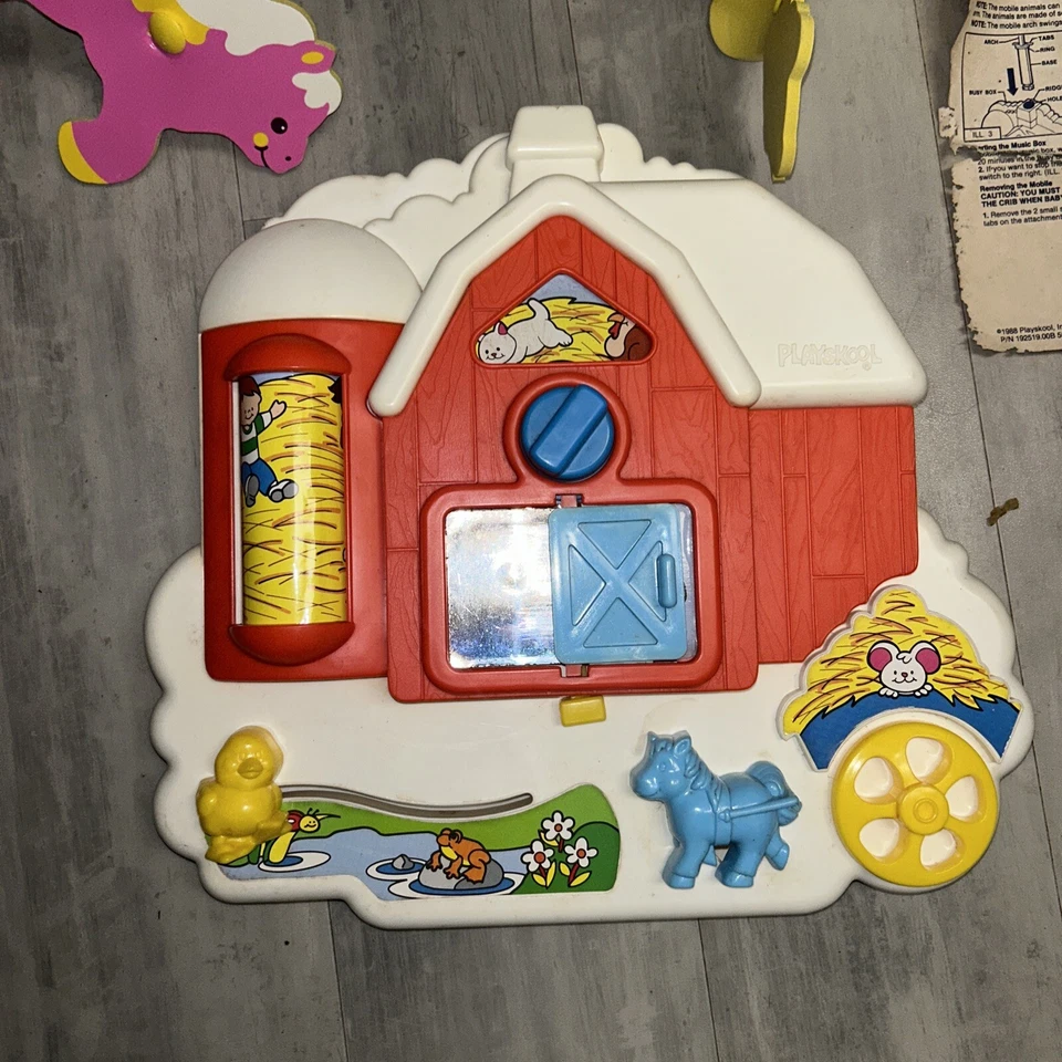 Playskool Musical Móvil Caja Ocupada Granja Guardería Cuna Juguete Dos Etapas con Caja Foto 2 de 4