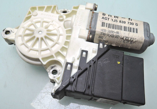 VW BORA Limo / FENSTERHEBER MOTOR / hinten rechts / 1J5839730G / 1J4959812C YG12