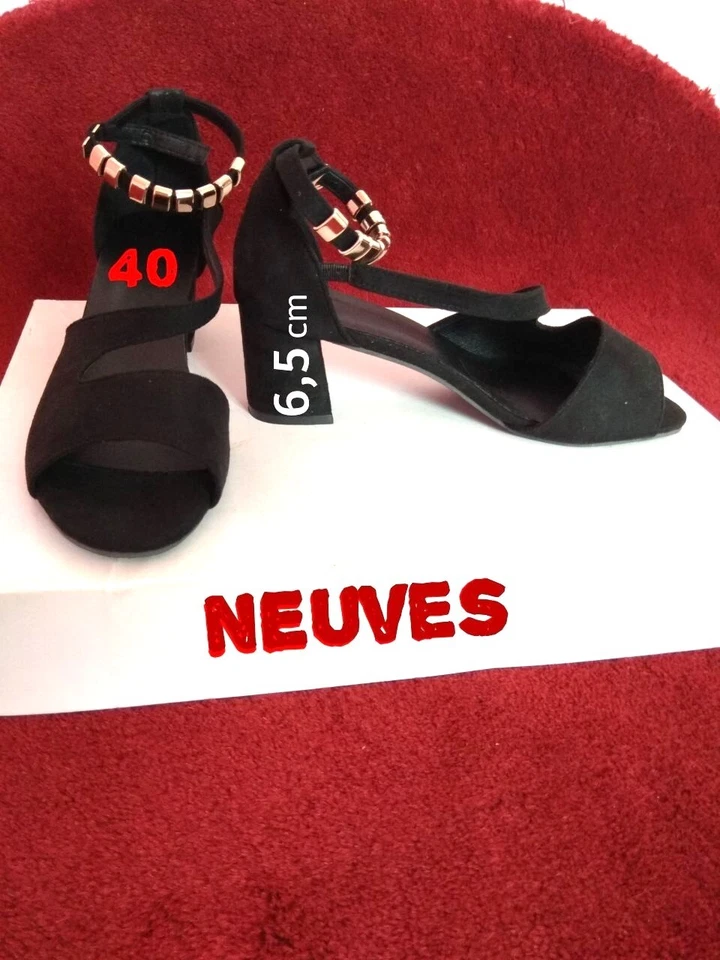 Chaussures neuves soirée sandales femme noires t :40 - Photo 1/4