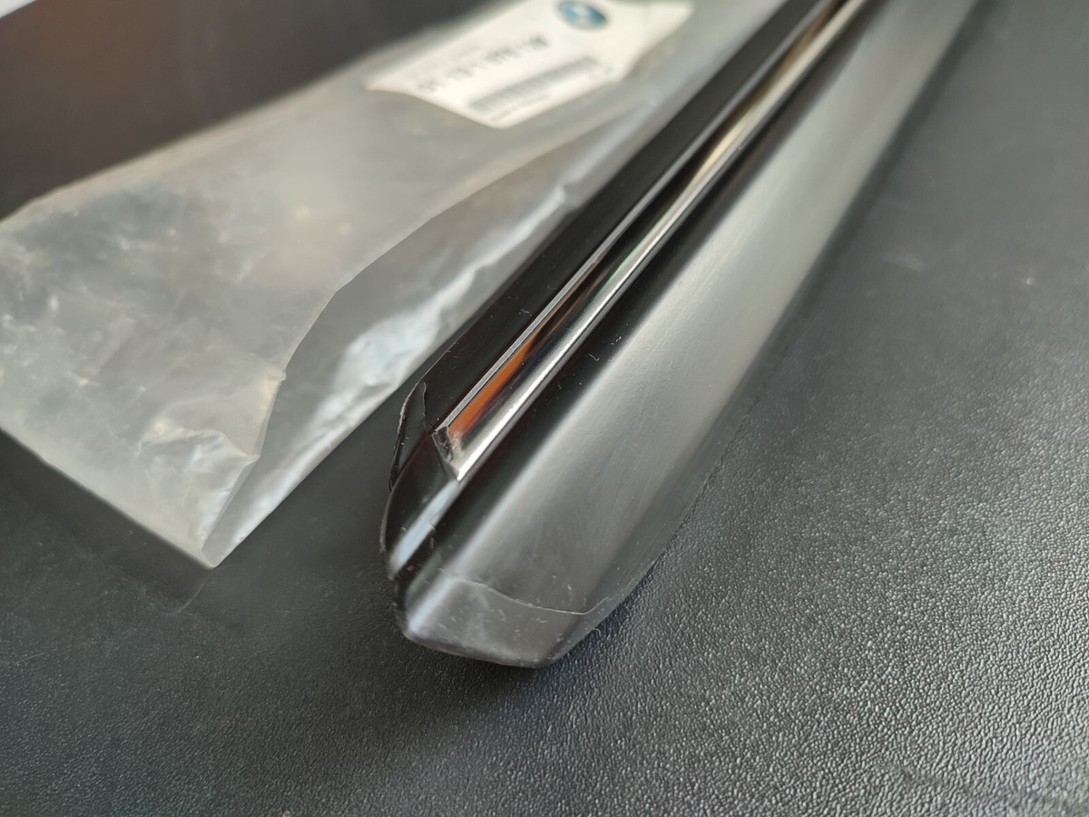 BMW E30 moulding fender front left CHROM !!NEW!! !!GENUINE  