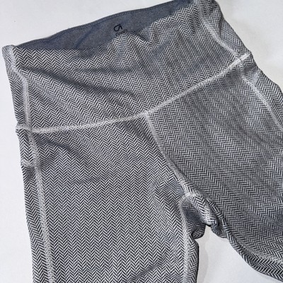 GapFit Women s Gray Herringbone 7/8 Length Legging Size XS, Soft Athleisure