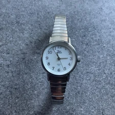 Timex Easy Reader Womens Watch Silver Tone Case & Band W/Expansion Band A15