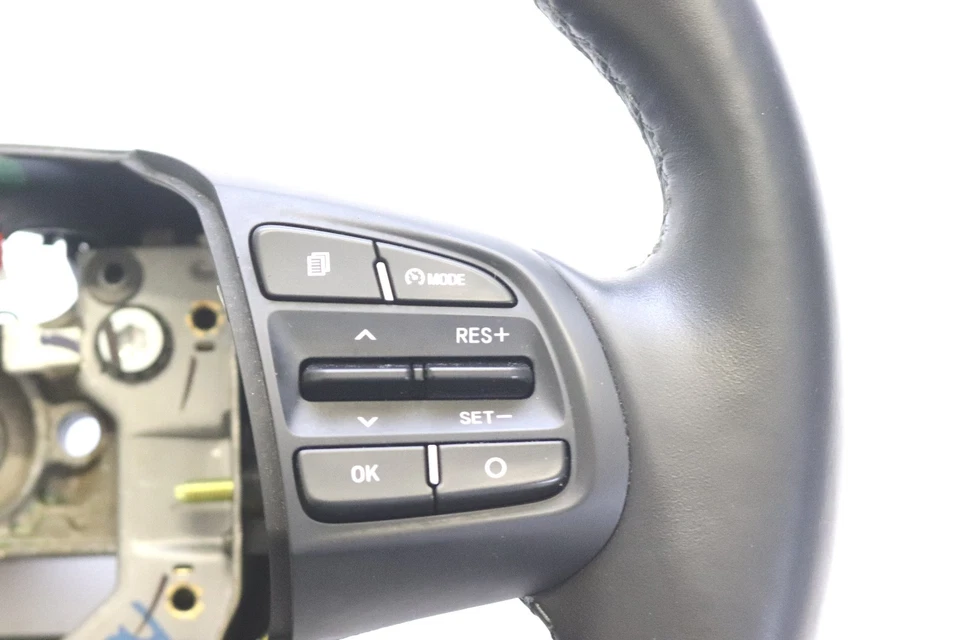 Hyundai I10 III AC3/AI3 56100-K7270 Lenkrad Multifunktionslenkrad mit Heizung - Bild 3 von 4