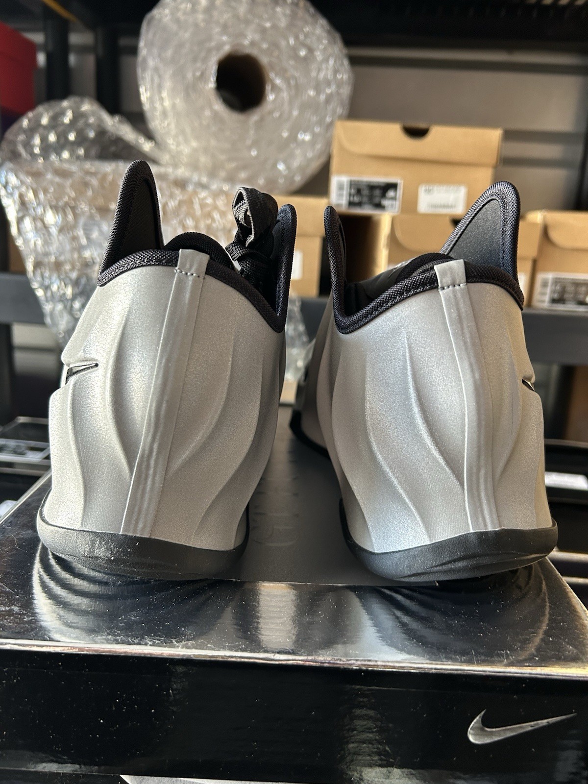 - Nike GT Future Metallic Silver Black Basketball Greater Than Gray Grey thumbnail 4