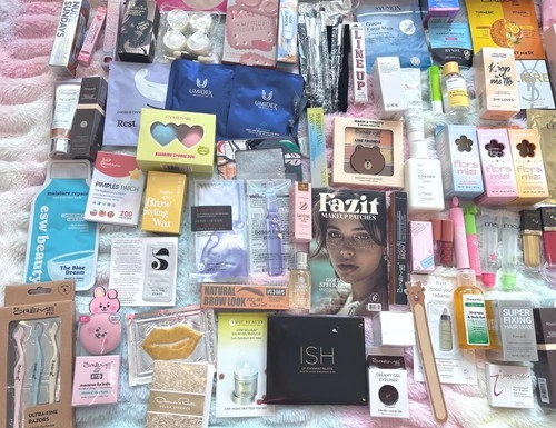85 Pcs- Skincare Makeup / Wellness/ sample to full size lot #1 image 6