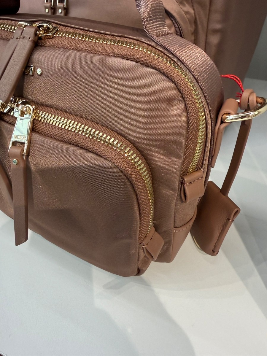 NEW Tumi Voyageur TAMY 8.25” Small Crossbody Clutch - TAHINI | eBay