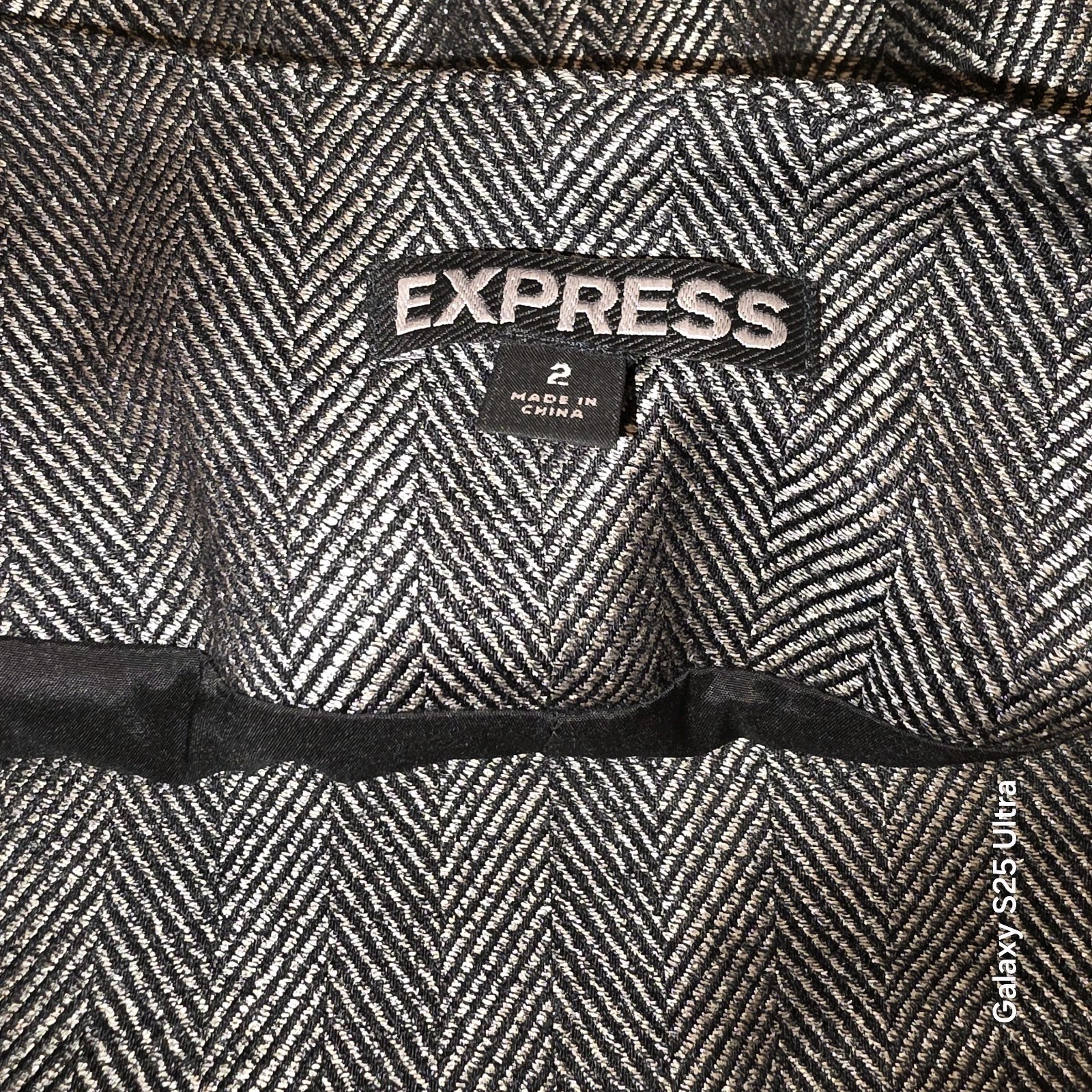 EUC Express Gray/ Silver Herringbone Lined  Penci… - image 4