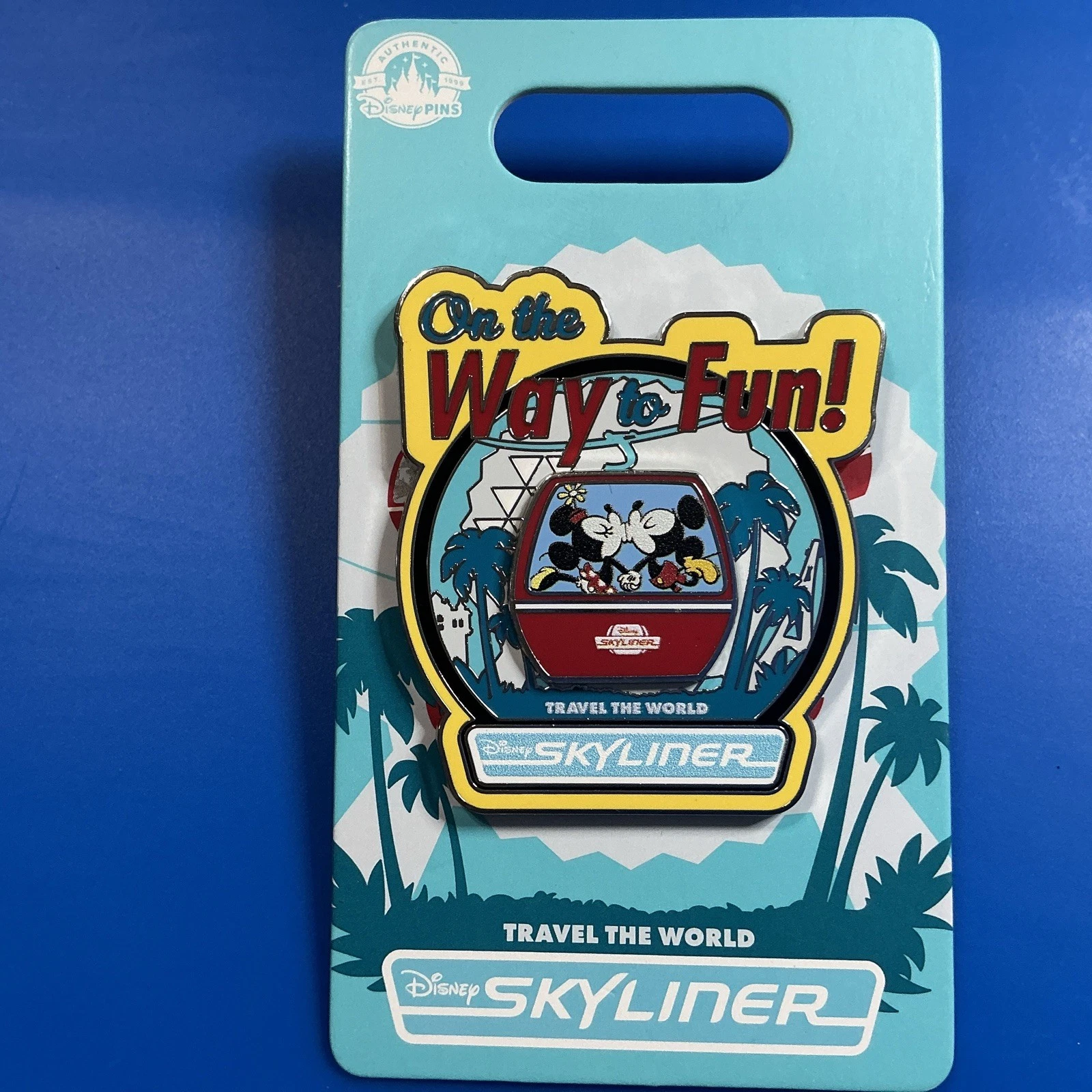 Disney Pin - Travel The World - Skyliner - On The Way To Fun - Mickey & Minnie