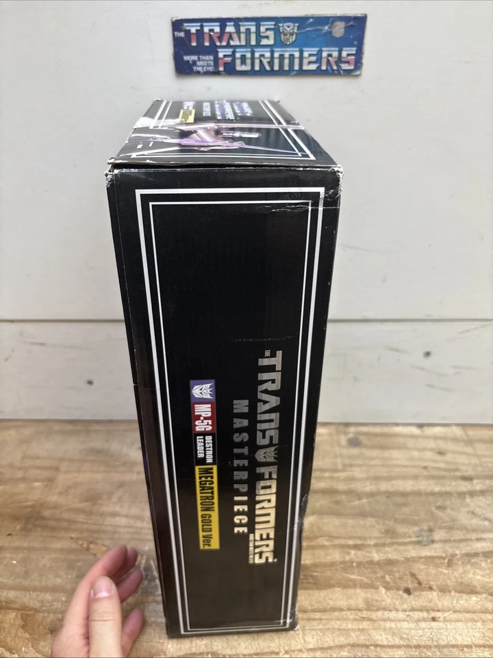 Transformers Takara Tomy 2014 MP-5G Megatron Gold Ver Destroy Leader Masterpiece - image 3 of 4