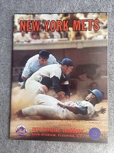 1971 New York Mets Official Yearbook MLB Baseball Tom Seaver Nolan Ryan
