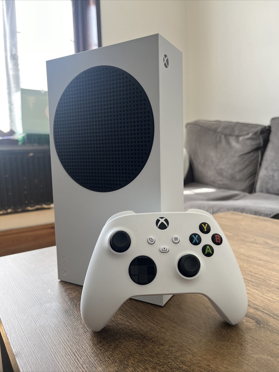 Good Cond - Microsoft Xbox Series S 512GB Console + Controller