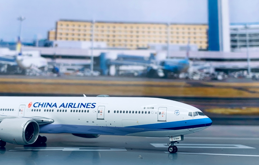 Phoenix China 中華航空 B777-300ER 1:400 Phoenix CHINA AIRLINES BOEING 777-300ER Passenger