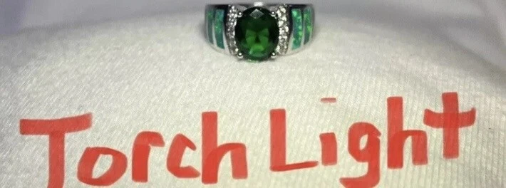 Elegante Collar Esmeralda Kiwi Verde Ópalo de Fuego Starburst, Pendientes, Anillo Talla 9 Conjunto Foto 3 de 4