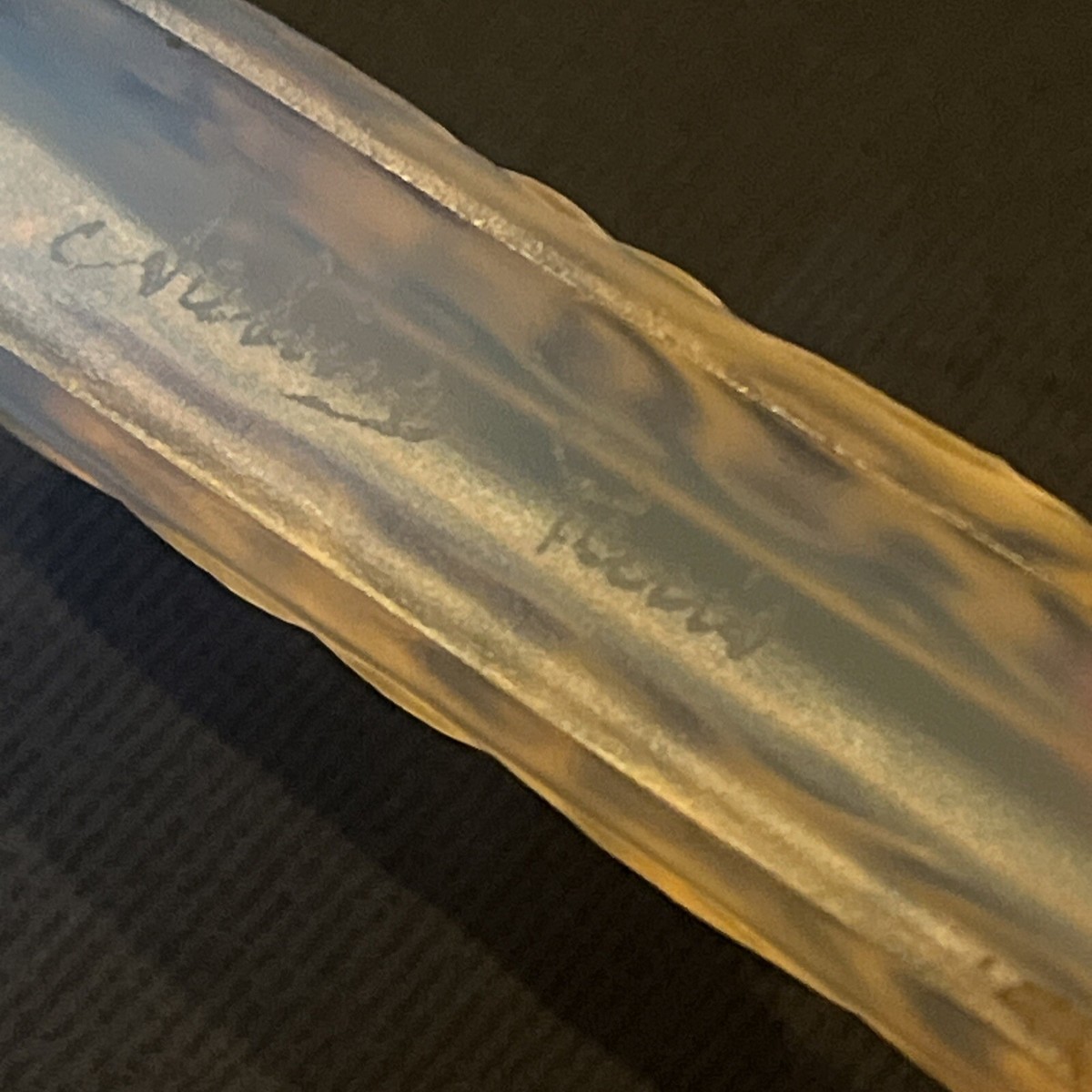 Squirrel French Art Deco knife rest opalescent glass, SABINO