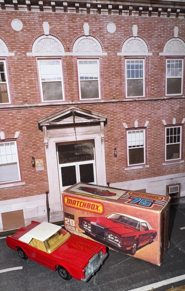 Matchbox Lesney Superfast No28 1979 Lincoln Continental новый с оригинальной коробкой 1:64 - Изображение 4 из 4