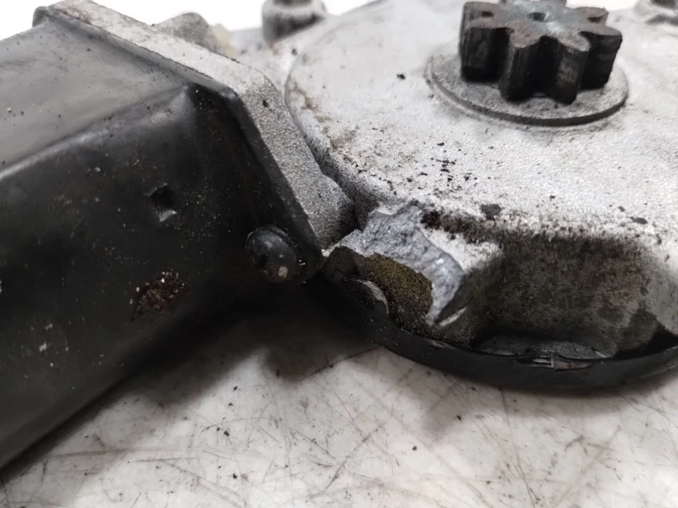 Motor de parabrisas Can-Am Spyder RT 990 2011 278002579 Foto 3 de 4