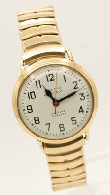 Vintage Bulova Accutron Railroad Approved 34mm Tuning Fork Watch 10KT GF Bezel