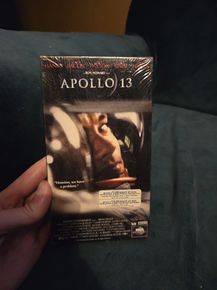 VHS Tape Lot Untested (One Sealed): E.T., Babe, Willy Wonka, Apollo 13 - Image 2 of 4