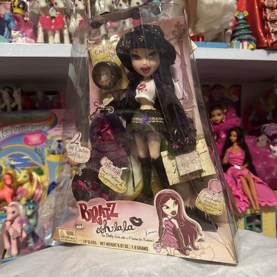 BRATZ Ooh La La KUMI Doll Two Cool Outfits Collectable Travel Hat Box & Bags NEW