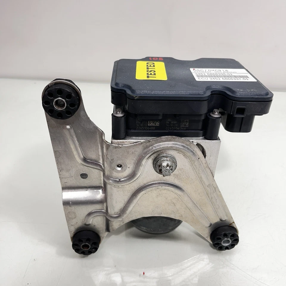 OEM ABS Brake Pump Module 2012 - 2016 BMW 528i 535i F10 | 3451 6868335-01 - Image 3 of 4
