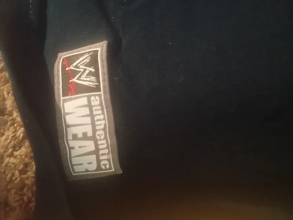 John Cena 10 Years Strong2008  Shirt 2 Tshirts  XXL NeverGiveUp Black And Yellow - Image 4 of 4