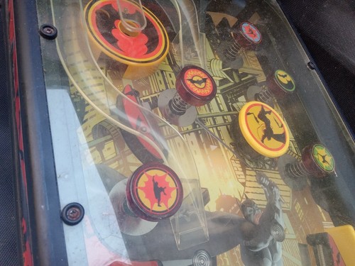 UNTESTED Batman Begins FACE YOUR FEAR Electronic Pinball Standup Machine AS IS - Picture 4 of 21
