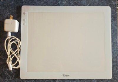 Cricut Brightpad LED Tracing Lightpad, CLP7000, Mint color