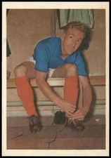 Chix - Alex Wilson (Portsmouth) - 'Famous Footballers' (1961)