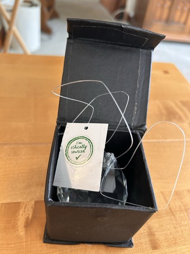 hanging crystal suncatcher In Box - Picture 8 of 11
