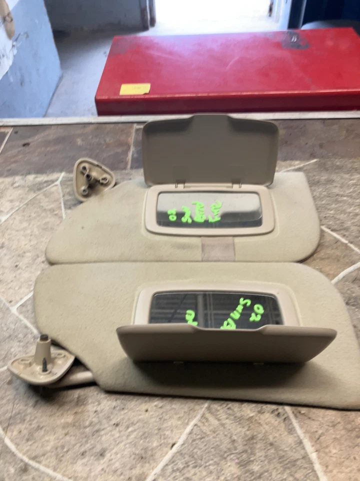 02 PONTIAC SUNBIRD LH RH CONDUCTOR IZQUIERDO PASAJERO DERECHO PARASOL CON ESPEJO  Foto 2 de 4