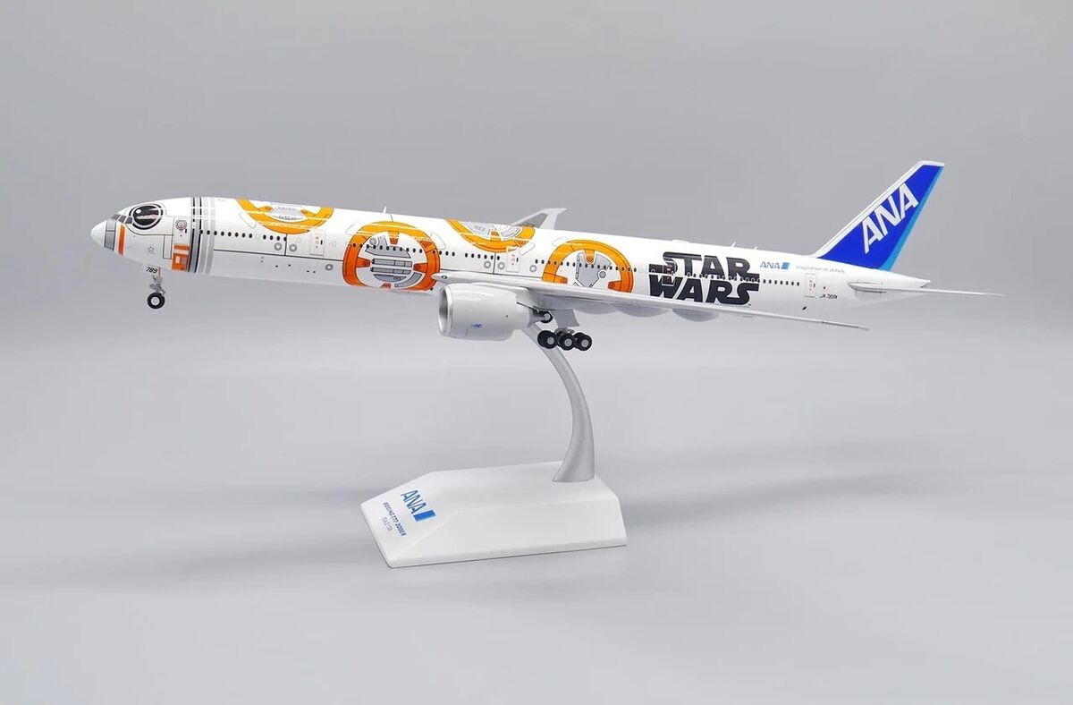 JC Wings 1:200 ANA All Nippon Airways Boeing B777-300(ER) 'BB-8' JA789A