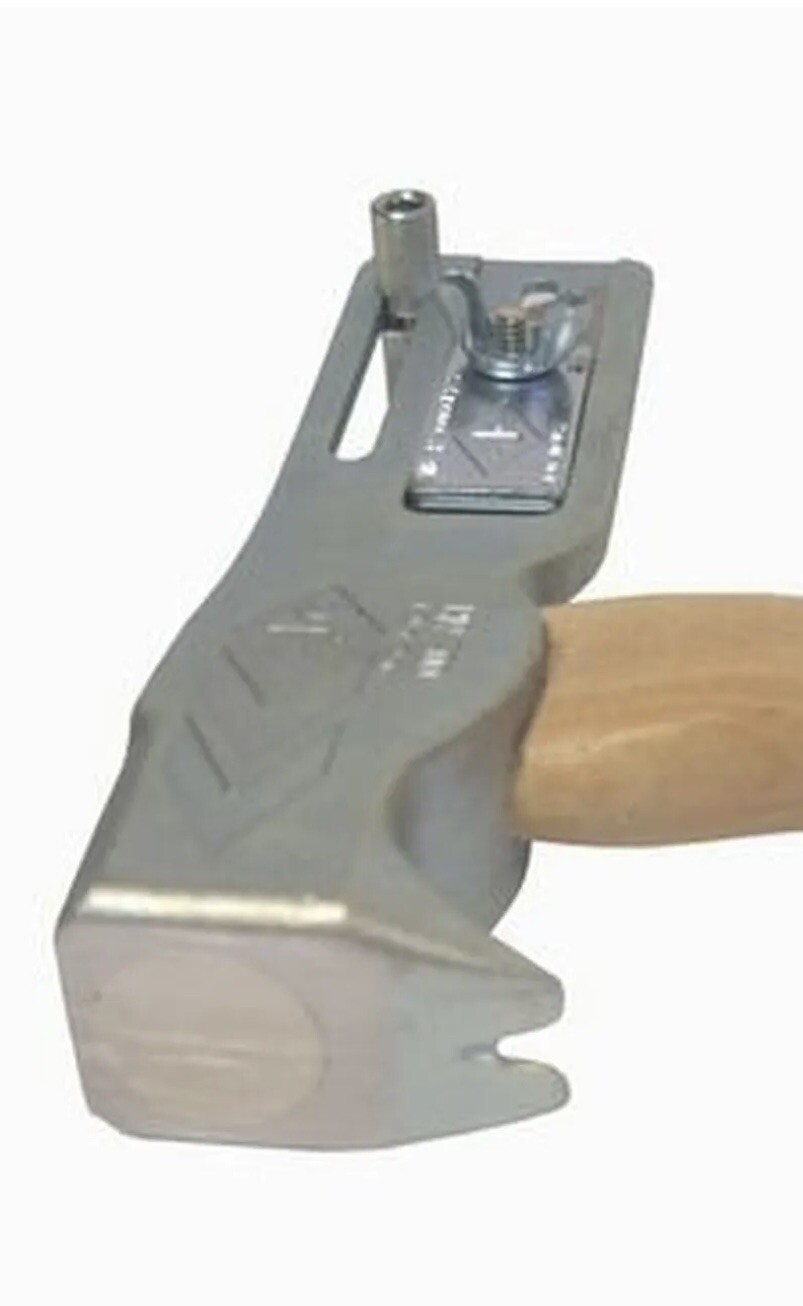 AJC Hatchet MWT005MH 17oz Roofing Hatchet eBay