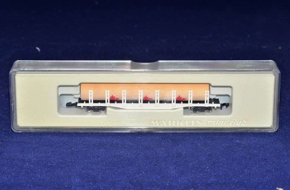 Z Scale Marklin mini-club White Canadian Log Freight Car with Load - Image 2 of 4