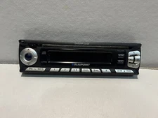 BLAUPUNKT LAGUNA CD35 STEREO FACEPLATE BLAUPUNKT LAGUNA CD35 ONLY OEM🟠