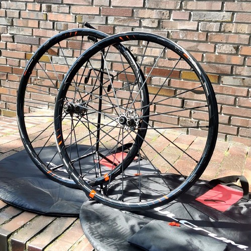 FULCRUM RACING ZERO 0 CARBON DB DISC wheels+USB CERAMIC-Lager NEU - 第 1/7 張圖片