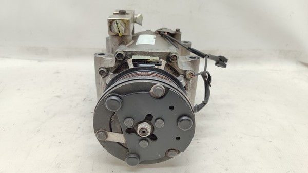 COMPRESOR AIRE ACONDICIONADO / 2119094 PARA FORD FIESTA BERLINA DX AMBIENTE