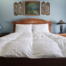 Home Classics Queen Down Filled Comforter White Baffle Box Plush Loft Hotel