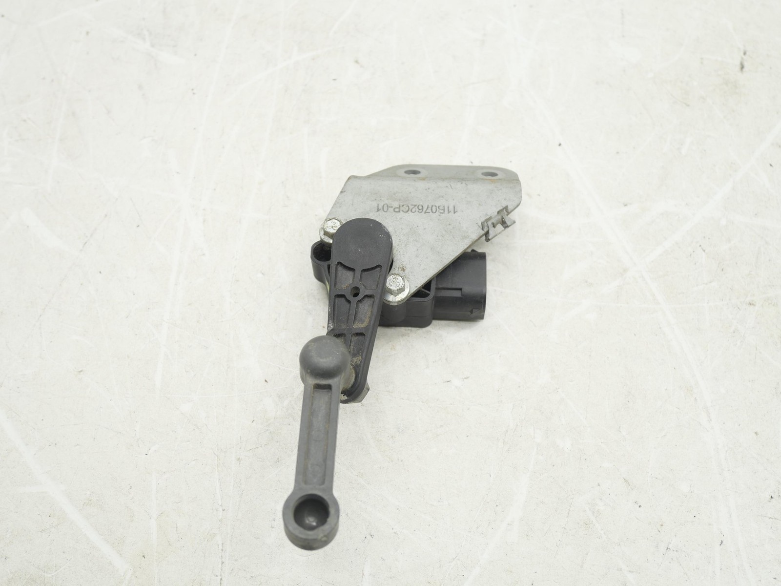 Used Front Passenger Suspension Ride Level Sensor RH 2016-2021 McLaren 570S OEM