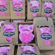 Fuggler Love Fugg Series 2 Wide Eyed Weirdo Pink Heart Funny Ugly Monsters 2026