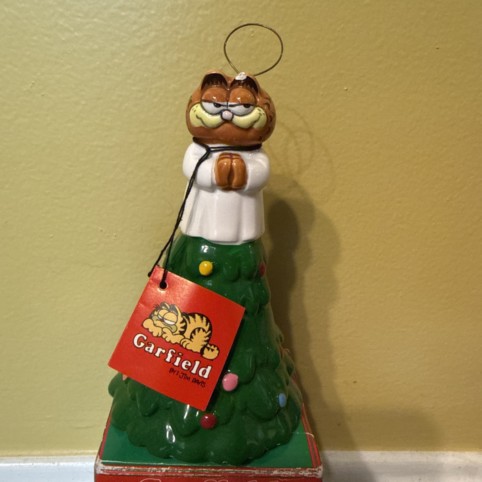 Vintage Enesco Garfield Cat ceramic Figure Christmas Bell 1987 Ornament.